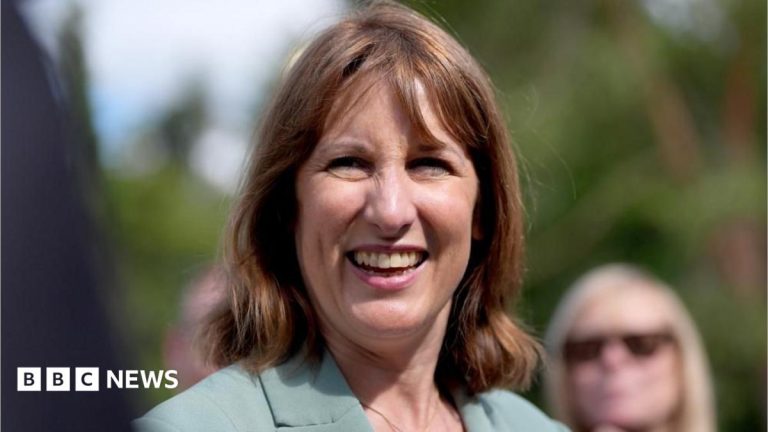 Reeves Orders Burnham: UK Labour’s Economic Lockstep Raises Alarms