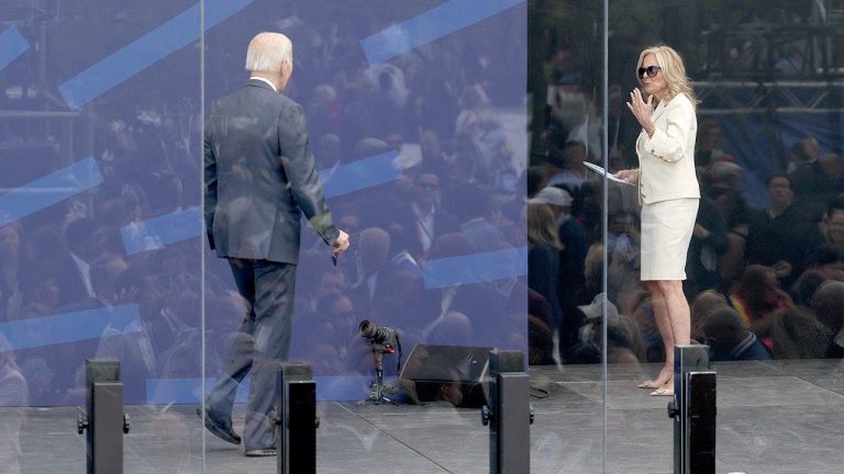 Biden Lost On Stage: Grandpa Biden Can’t Find Grandkid at Obama Center Opening!